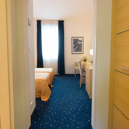 Hotel Blue Star Budva