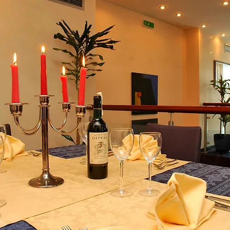 Hotel Blue Star