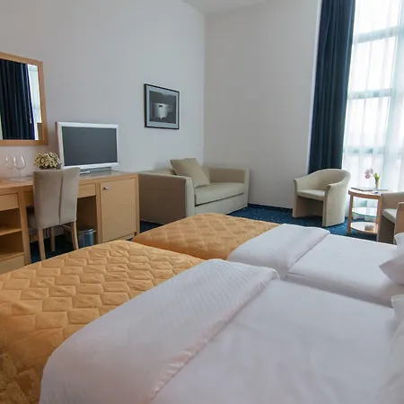 Blue Star Hotel